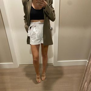 Zara paper bag white shorts with belt and side zipper
